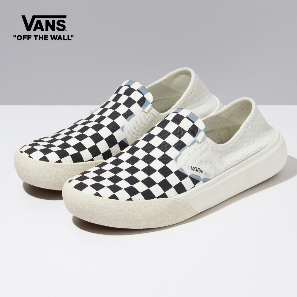 Vans Checkerboard ComfyCush One Slip-On Sneakers  Men (Unisex US Size) BLACK VN0A45J5Q4O1